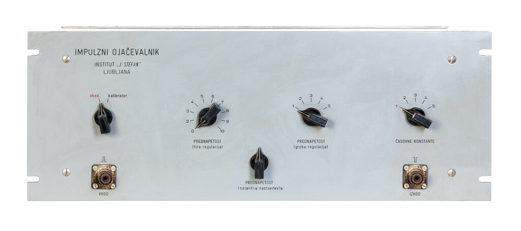 IMPULZNI OJAČEVALNIK