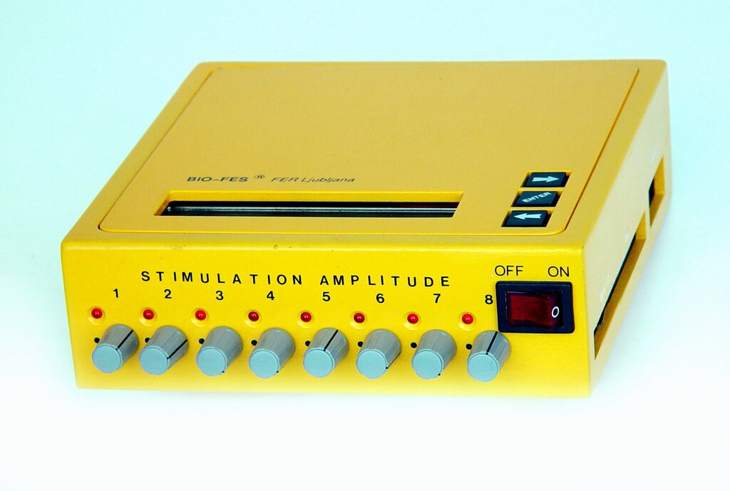 OSEMKANALNI STIMULATOR